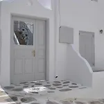 Madres Apartment