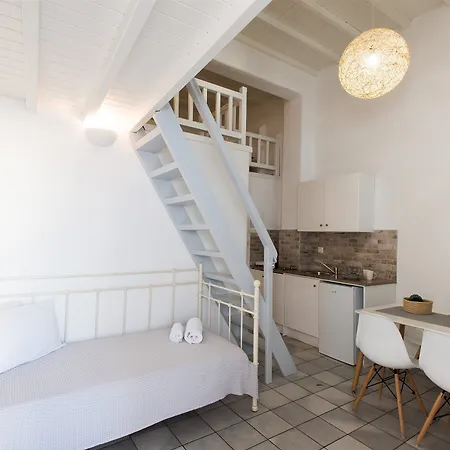 Madres Апартаменты